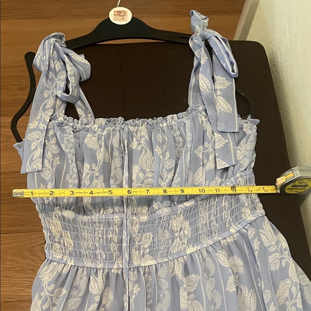 # 0595+ Elegant Light Blue Floral Dress - Picture 4 of 10